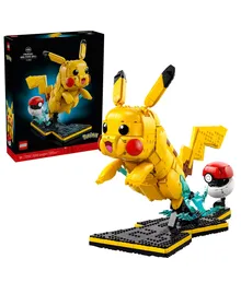 LEGO Pokémon Pikachu and Poké Ball